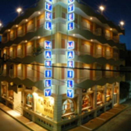 Hotel Marily Pírgos エクステリア 写真