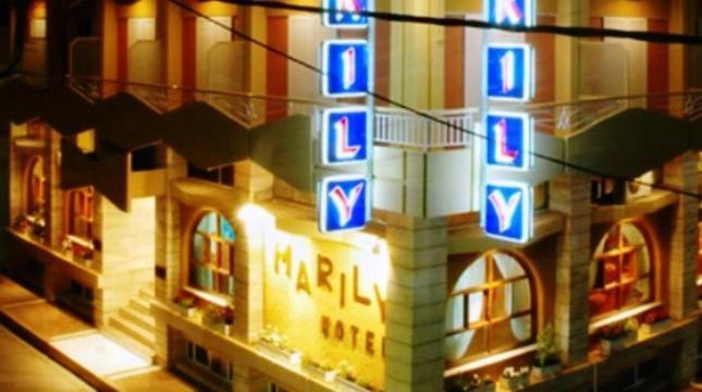 Hotel Marily Pírgos エクステリア 写真